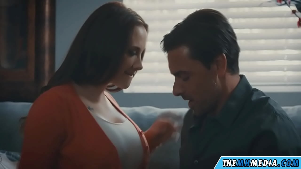 Romantičan seks sa dobrom prsom mamom